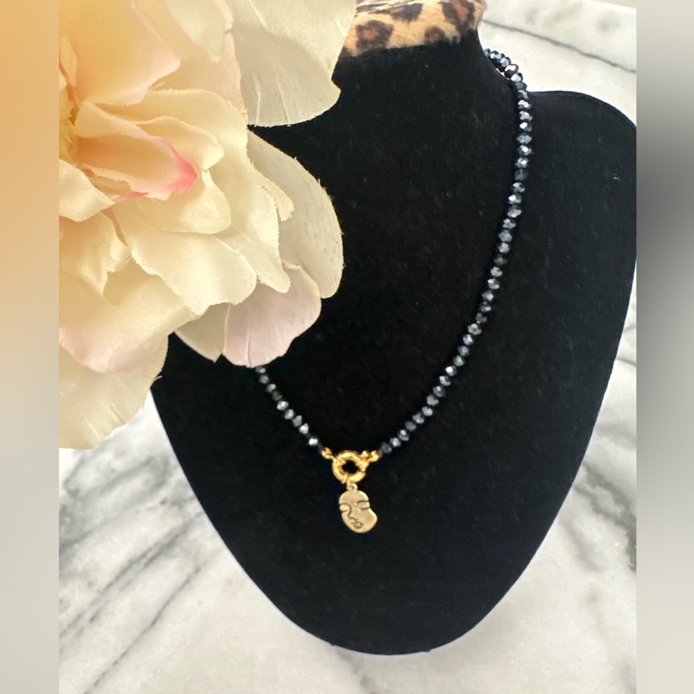 Beautiful black Necklace Hand Crafted Jewelry | Women
